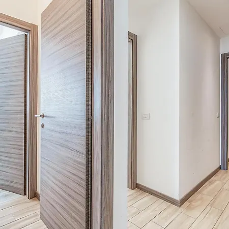 Apt. Luxury Britannia Apartament Cadenabbia